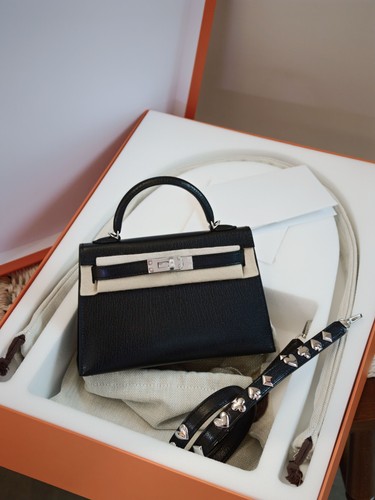 AUTH Hermes Kelly Mini II Black Chèvre Leather SHW Rivet Strap Crossbody Bag