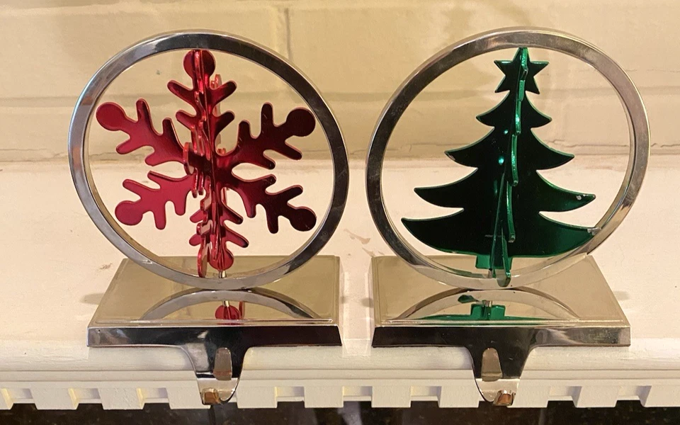 Juego de 2 soportes de medias de árbol de Navidad/copo de nieve giratorio 3D Pier 1 Importaciones Foto 4 de 4