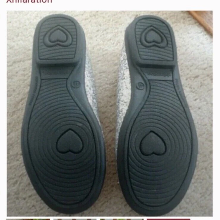 Новые без коробки серебряные блестящие балетки для девочек размер 4,5 - Изображение 3 из 4