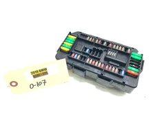 2015-2020 BMW 430 440 F36 FRONT POWER DISTRIBUTION FUSE BOX OEM.