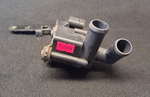 5N0965561 Audi VW 3-PIN Zusatzwasser Zusatzkühlmittel Pumpe Original