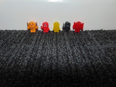 ''Bit Figs Kapsel Minis: Ninjas & Glyos Pheyden - winzig 1,5''
