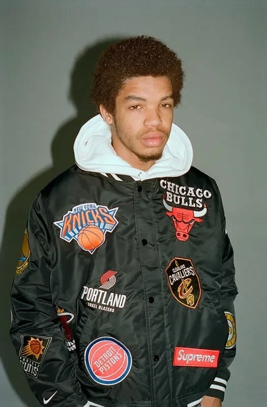 Veste d'échauffement neuve avec étiquette SS18 Supreme Nike/NBA Teams Logo (NOIR)   Taille M