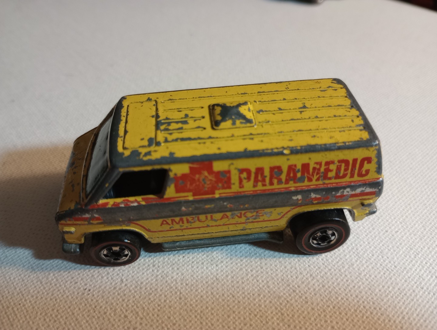 Vintage Hot Wheels Redline 1974 Yellow Paramedic Ambulance Hong Kong