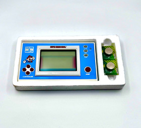 Super Mario Bros. Game & Watch &ndash; Complete in Box &ndash; 100% Original &ndash; Used