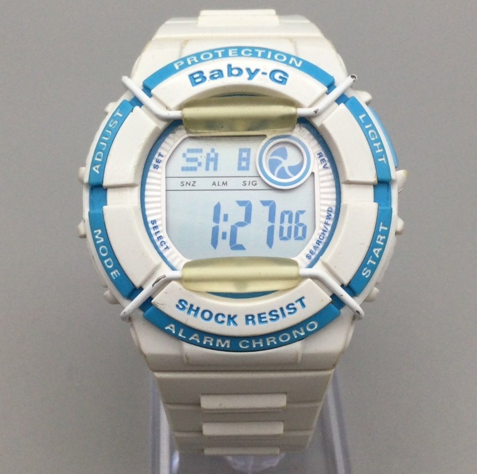 Casio Baby-G Watch Men 3212 BGD-120P 39mm White Blue Day Date New
