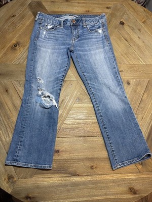 American Eagle Medium Wash Stretch Vintage Flare Cropped Jeans Size 6 Distressed