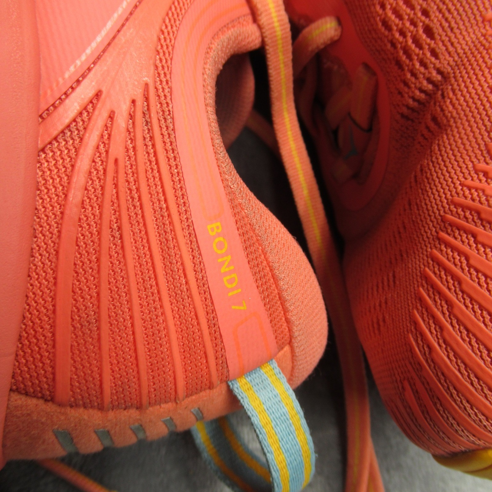 Hoka Bondi 7 Womens Shoes 8 Salmon Running Lightweight Jog Gym Active Hike Jog thumbnail 6