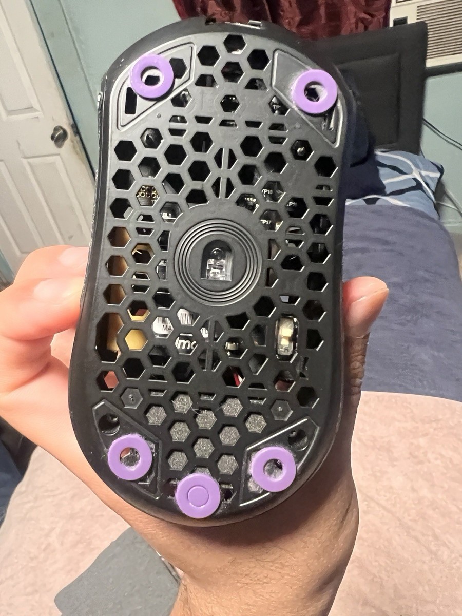 Finalmouse UltralightX Lion Medium Guardian ULX (Pre-owned) | eBay