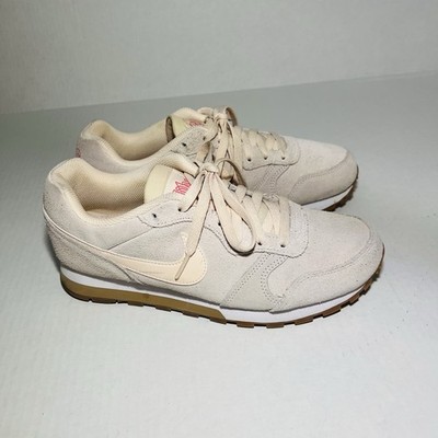 Nike Women s 8.5 MD Runner 2 SE Sneakers Guava Ice Running Shoes