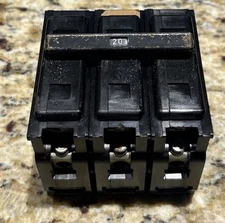 ITE- TYPE EQ-P 3- POLE 20 AMP 250 VOLT  CIRCUIT BREAKER PLUG IN
