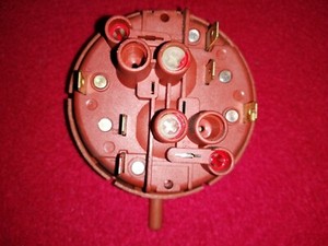 Druckwächter Druckregler Druckschalter Waschmaschine Electronia WA 8310 Original