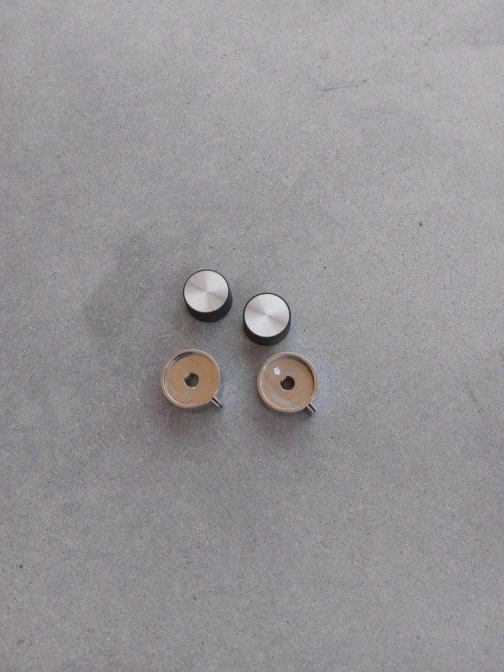 1980-1990 BUICK REGAL CHEVY MONTE CARLO EL CAMINO CUTLASS RADIO CONTROL KNOBS - Image 3 of 4