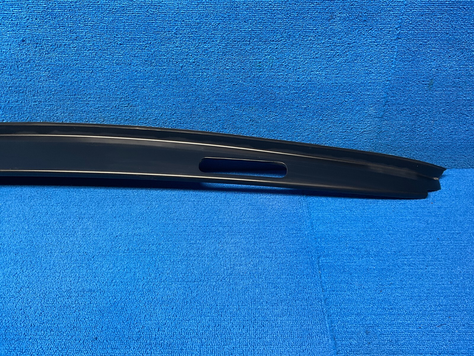 2007 - 2010 BENTLEY CONTINENTAL GTC FRONT WINDSHIELD COWL TRIM COVER PANEL OEM