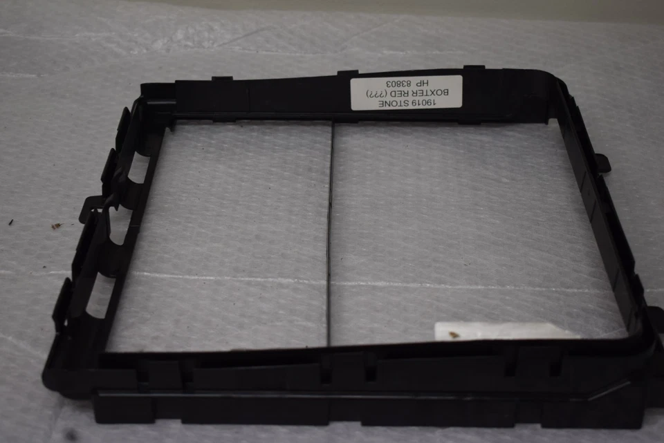 Condensador de marco de CA Porsche Cayman 2012-2016 OEM de fábrica Foto 4 de 4