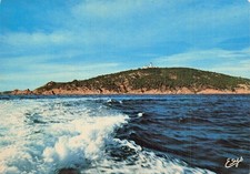 83 RAMATUELLE LE CAP CAMARAT ET LE PHARE