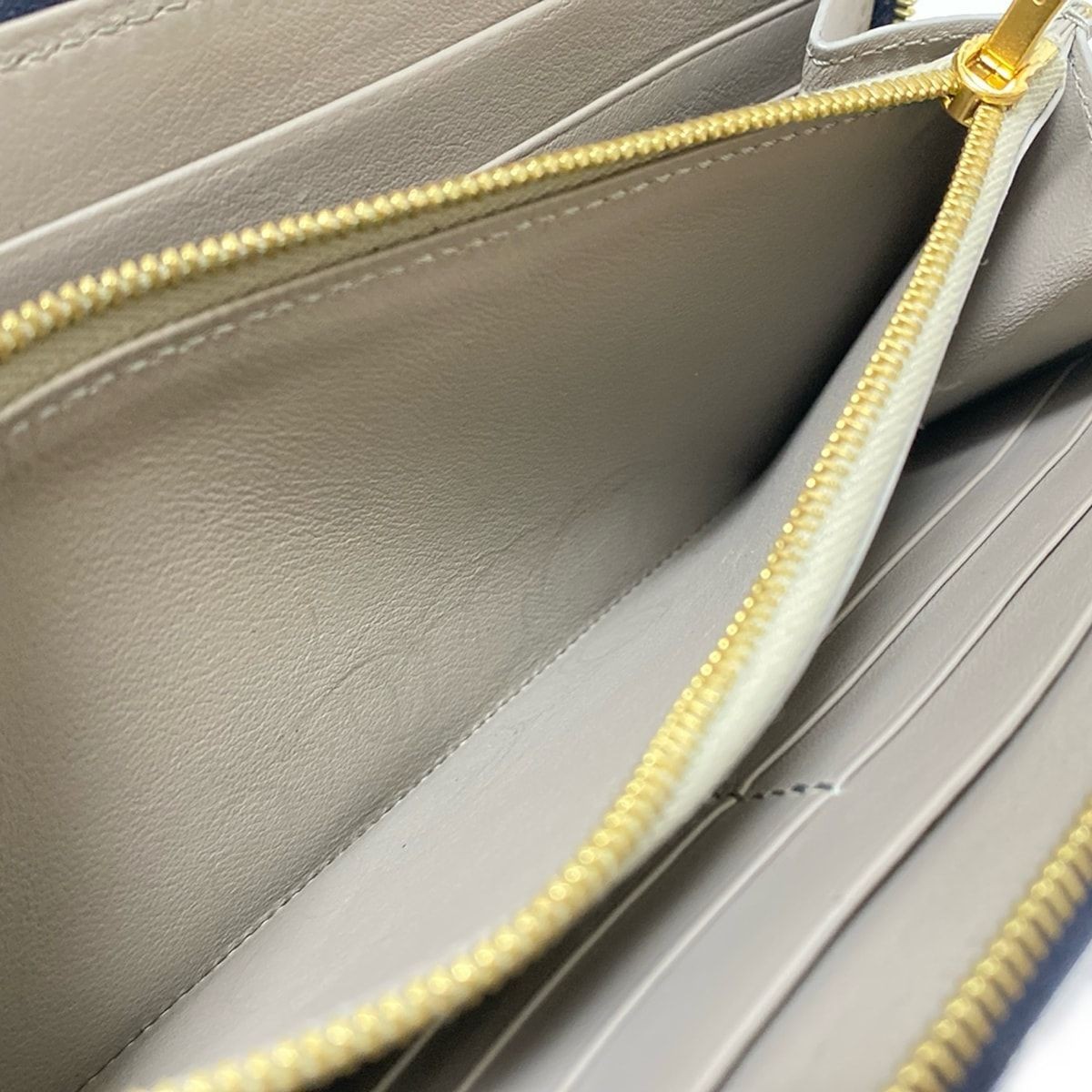 Auth CELINE Wallet Large Zip Multi Function Leath… - image 4