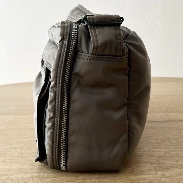 Bolso de Hombro PORTER Tanker Gris Plateado L 2 Capas Descatalogado Usado Japón Foto 3 de 4