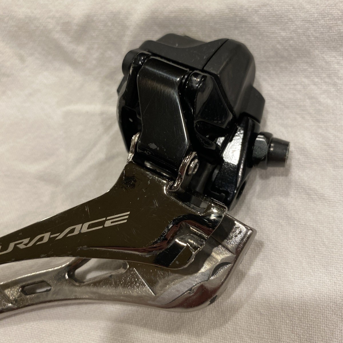 Shimano Dura Ace Di2 FD-R9250 Front Derailleur Braze-On 2 x 12