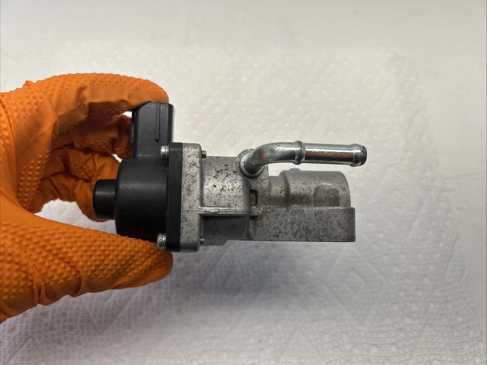 OEM AT Engine EGR Valve 2016 2017 Ford Transit Connect XL 2.5L FWD 79371-U7SAD - Image 3 of 4