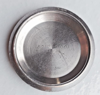 Vintage Seiko Watch 62 Mass 6217-8001 Back Stainless Steel Japan