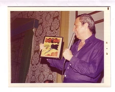 BOB KANE with Batman #1 - 8 x 10 reprint photo - at the 1973 New York Comicon.
