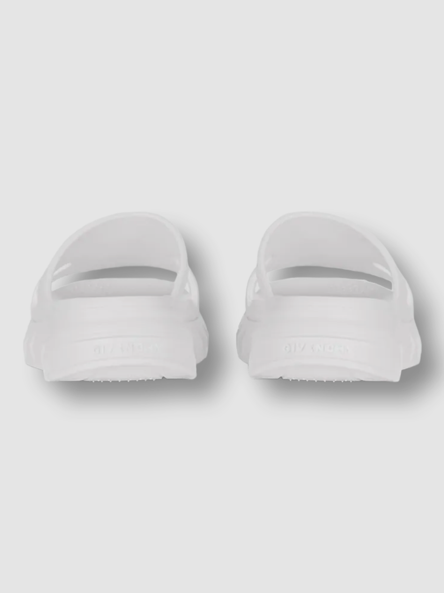 ＊GIVENCHY＊ Marshmallow サンダル ジバンシィ」のアイコンサンダル“マシュマロ ウェッジ”から2023
