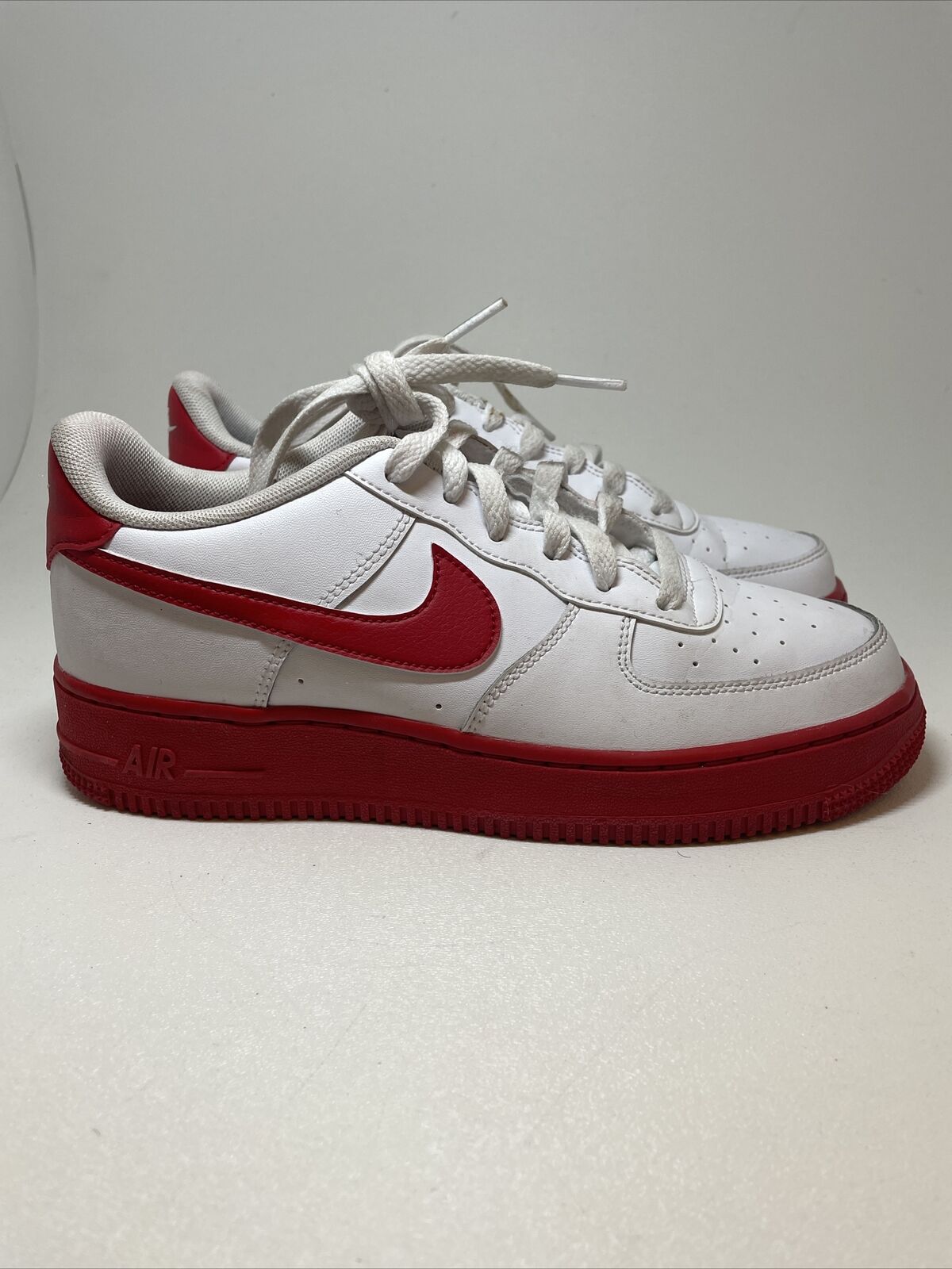 Nike Air Force 1 Low White Red Sole GS Size 7y Leather Sneaker 