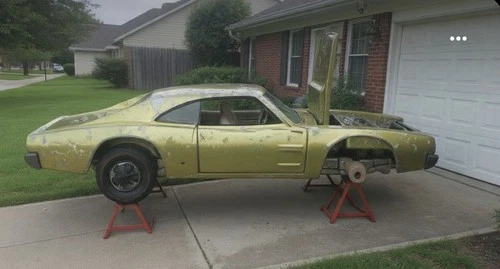 Vintage Green 1969 Redline Hot Wheels Custom Dodge Charger US base -junkyard car