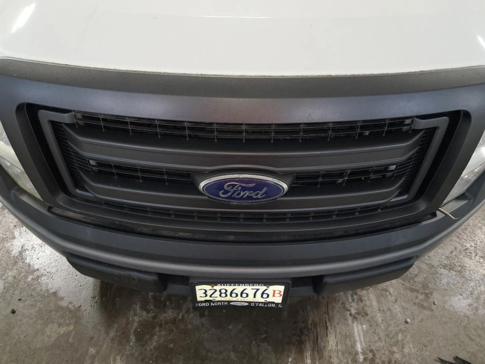 2013 Ford F150 Washer Reservoir OEM Used 3.70L 68000 Miles CL3Z10732B - Image 4 of 4