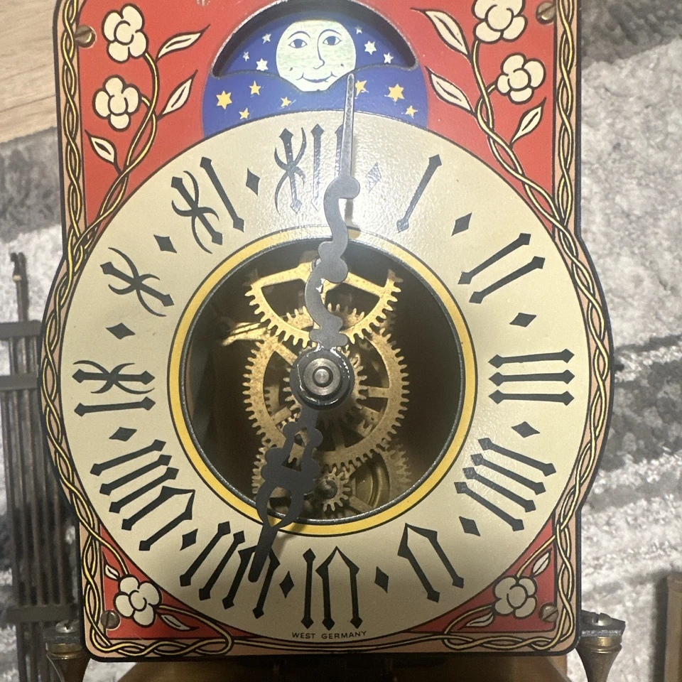 Tempus Fugit mechanische Wanduhr Holz, Pendel & Gewichtsantrieb, West Germany - Bild 3 von 4