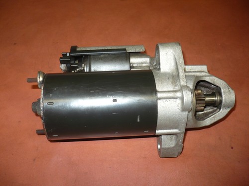 V6 Anlasser Audi A4 A6 A8 VW Passat 3B 3BG 2,4l 078911023D 1005821966 Bosch