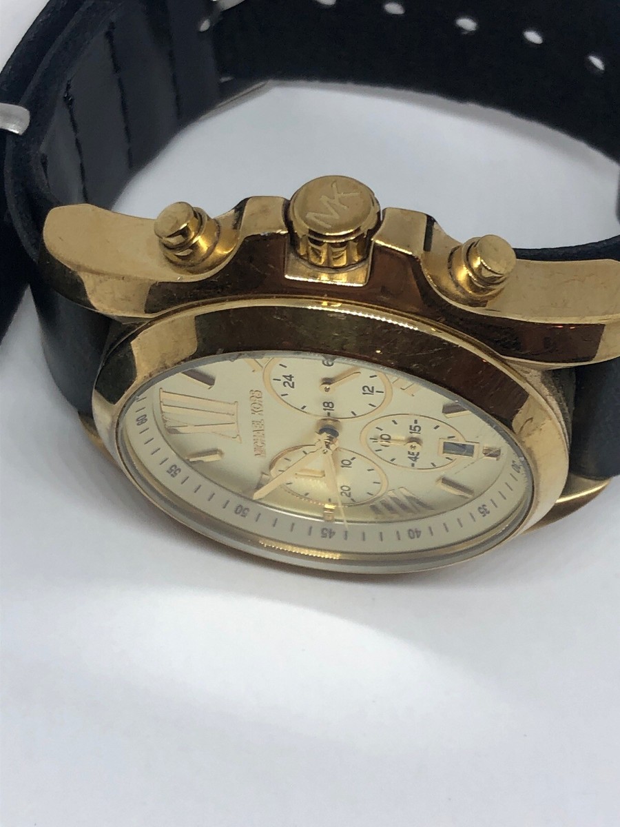 Michael Kors MK5605 Unisex Black Leather Analog Gold Dial  display picture 1