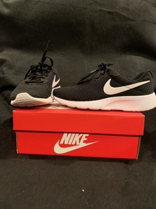 nike tanjun size 4.5