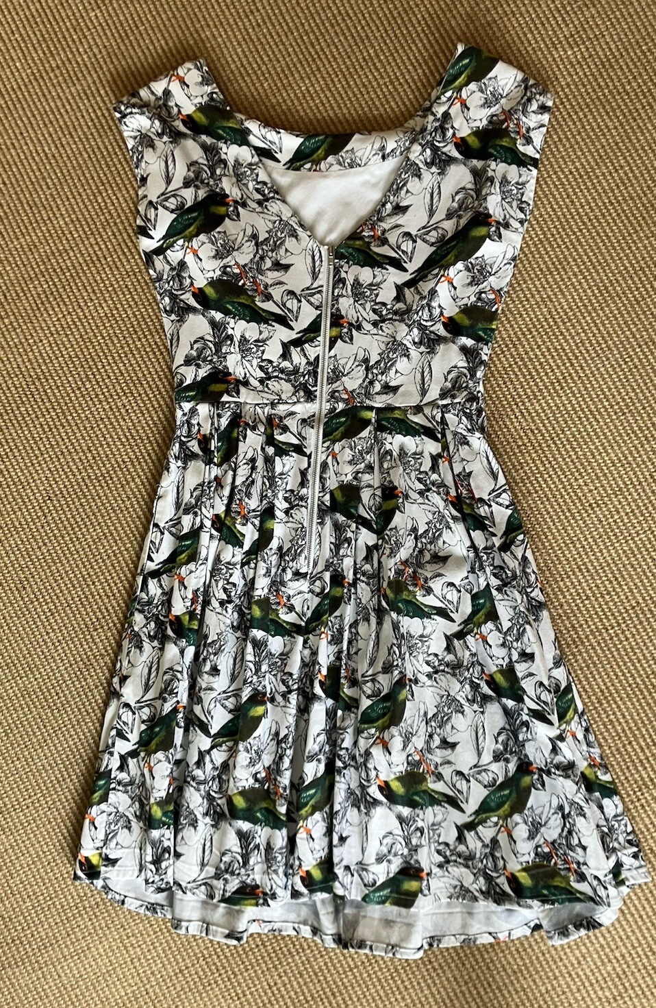 Picture 3 of 4