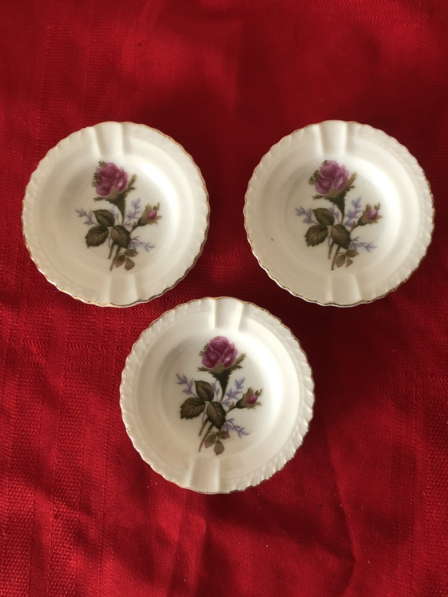 VTG SET 3 MINI PORCELAIN ASHTRAYS FLORAL RED ROSE One Minor Chip