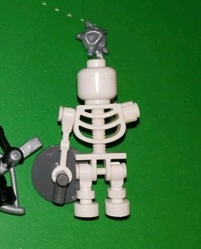 LEGO 4527428 Skeletons Battle Pack Castle Fantasy Era 2008 Minifigures