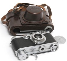 Leica III chrome with SCNOO Rapid Winder with a rare eveready case c.1936.