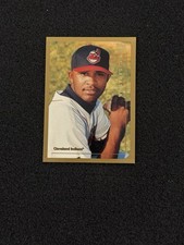 1999 Topps Traded Baseball Cards 9