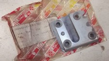AUSTIN MORRIS 1100 1300 ADO16 NEW GENUINE BL DOOR STRIKER PLATE CZA7191