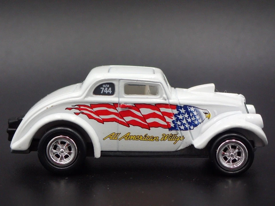 Modelo De Coche Diecast 1/64 Willys Gassers All American Willys Blanco 1933 33 - Imagen 2 de 4