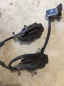 99-07-HAYABUSA-FRONT-CALIPERS-AND-MASTER-CYLINDER-WITH-CHROME-COVER-AND-BRACKET