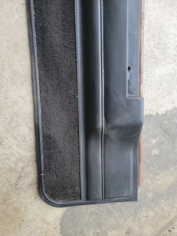78-88 Oldsmobile Cutlass Supreme panel de 2 puertas inferior derecho paso Hurst 442 Olds OEM Foto 4 de 4