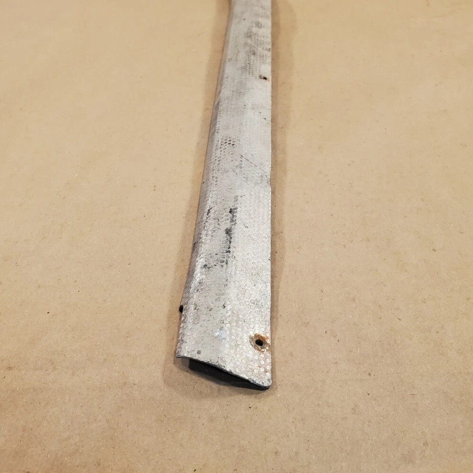 Austin Healey 100-6 3000 ACABADO PUERTA DERECHA Cromo TRIM OEM 803-840 Foto 2 de 4