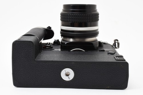 【Near Mint】Nikon F2 Photomic A Body w/Ai-s 28mm f/3.5 othes from Japan - Picture 7 of 14