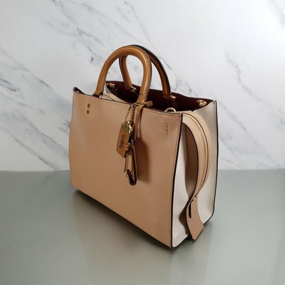 coach rogue 25 tea rose