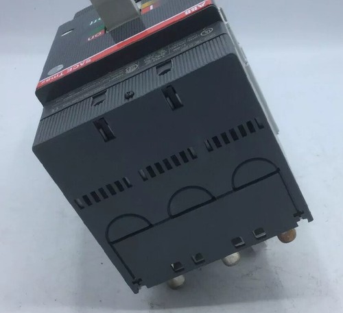 ABB T4L-D250 - Foto 7 di 11