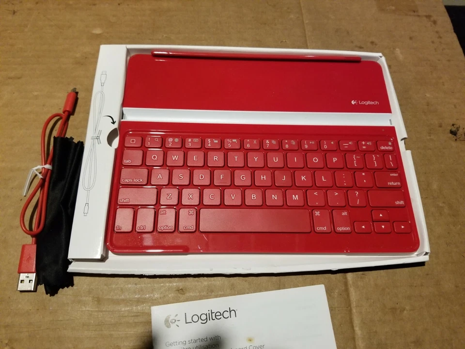 Logitech ultrathin iPad Keyboard Cover Red Model Number Y-R0032 - Image 2 of 3