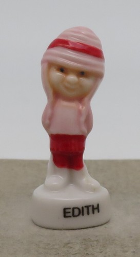 a 2014 PAT A PAIN MOI MOCHE ET MECHANT 2 LES MINIONS FEVE PORCELAINE 3D AU CHOIX - Picture 6 of 21