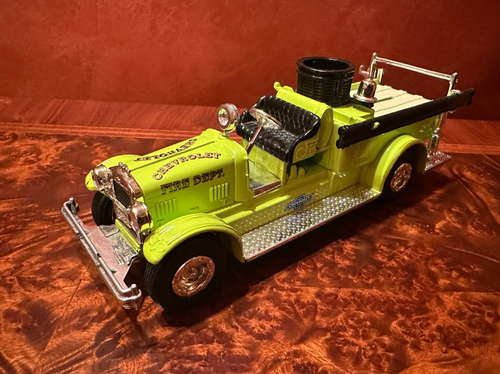 ERTL 1926 Seagrave Fire Truck Bank Chevrolet vigili del fuoco 1:30 banca monete